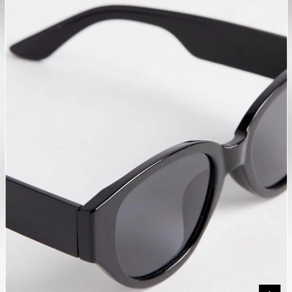 Torrid Black Angular Cateye Smoke Lens Sunglasses NWT